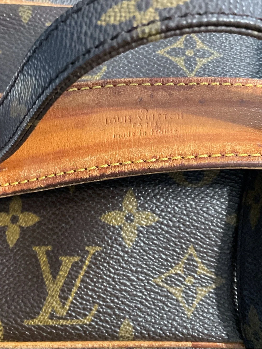 ✅AUTHENTIC LV Monogram POCHETTE BANDOLIER LOUIS VUITTON - Picture 12 of 13